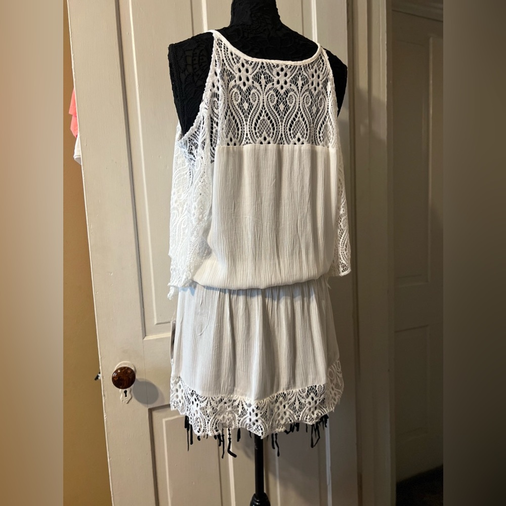 👗 Becca - Picture 2 of 7